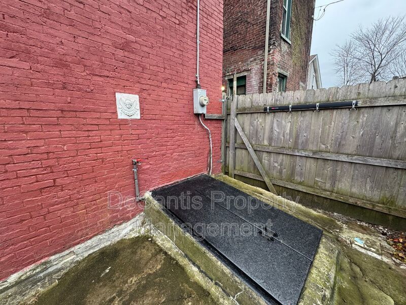 Charming 5BR Home in the Heart of Pittsburgh – Spacious, Stylish & Full of Character property image