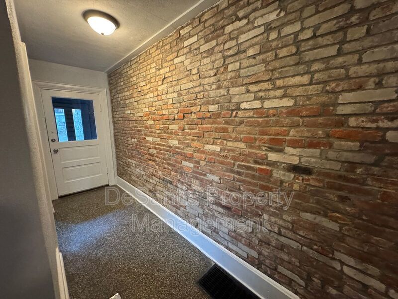 Charming 5BR Home in the Heart of Pittsburgh – Spacious, Stylish & Full of Character property image