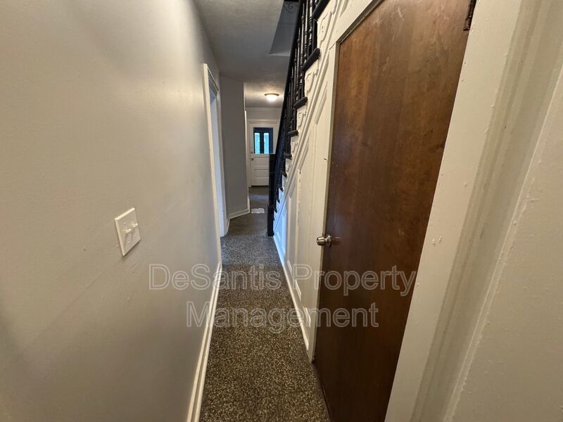 Charming 5BR Home in the Heart of Pittsburgh – Spacious, Stylish & Full of Character property image