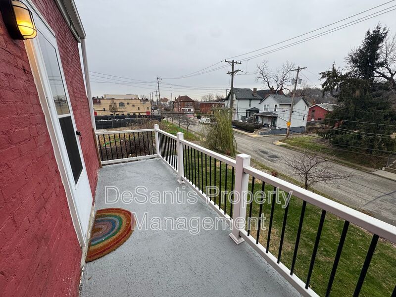 Charming 5BR Home in the Heart of Pittsburgh – Spacious, Stylish & Full of Character property image