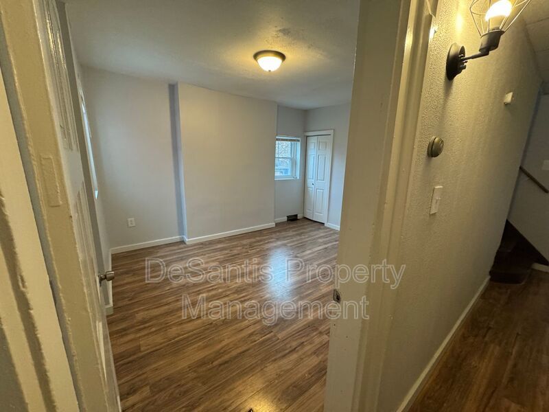 Charming 5BR Home in the Heart of Pittsburgh – Spacious, Stylish & Full of Character property image