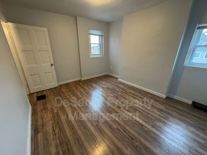 Charming 5BR Home in the Heart of Pittsburgh – Spacious, Stylish & Full of Character property image