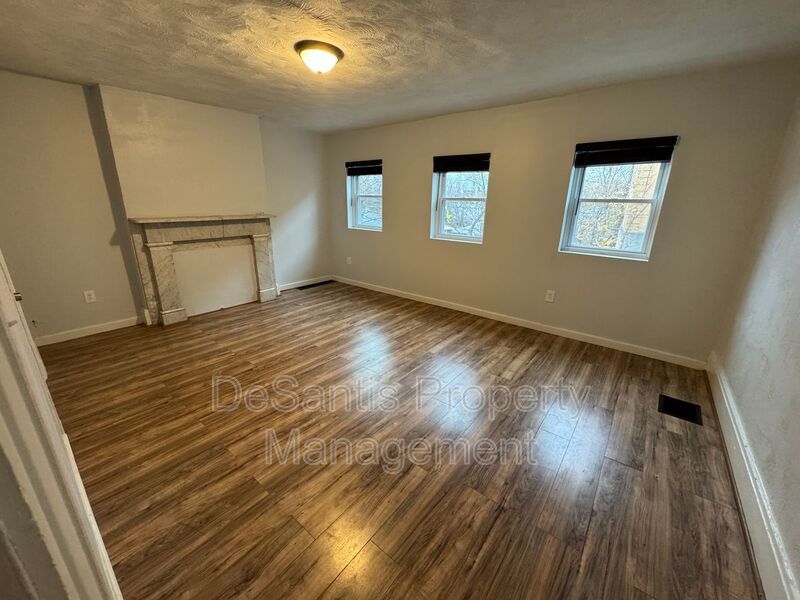 Charming 5BR Home in the Heart of Pittsburgh – Spacious, Stylish & Full of Character property image