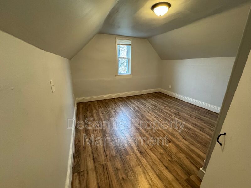 Charming 5BR Home in the Heart of Pittsburgh – Spacious, Stylish & Full of Character property image