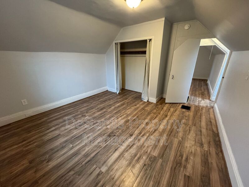 Charming 5BR Home in the Heart of Pittsburgh – Spacious, Stylish & Full of Character property image