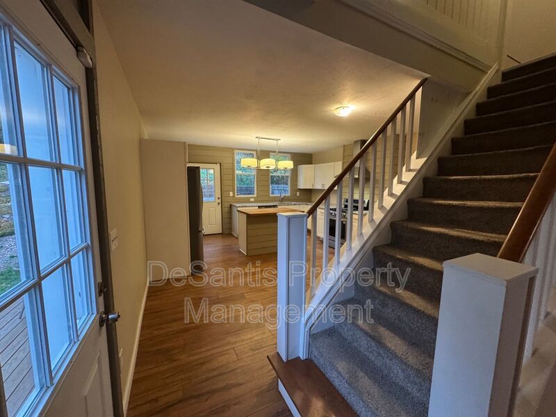 Beautifully Renovated 3BR Row Home in Deutschtown – Spacious, Modern & Incredible Location property image