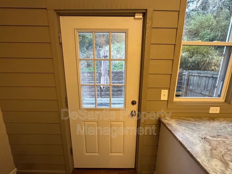 Beautifully Renovated 3BR Row Home in Deutschtown – Spacious, Modern & Incredible Location property image