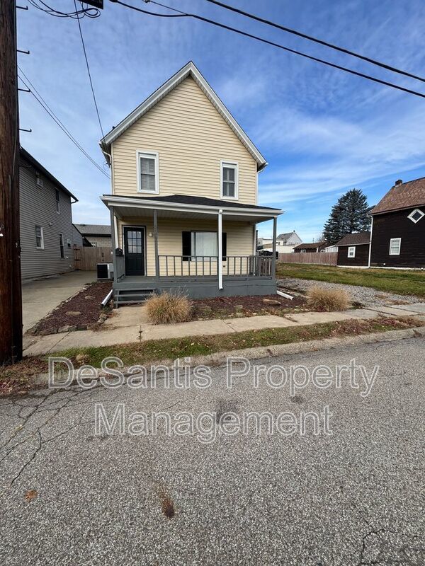 3 Bedroom 1.5 Bath in Natrona Heights! property image