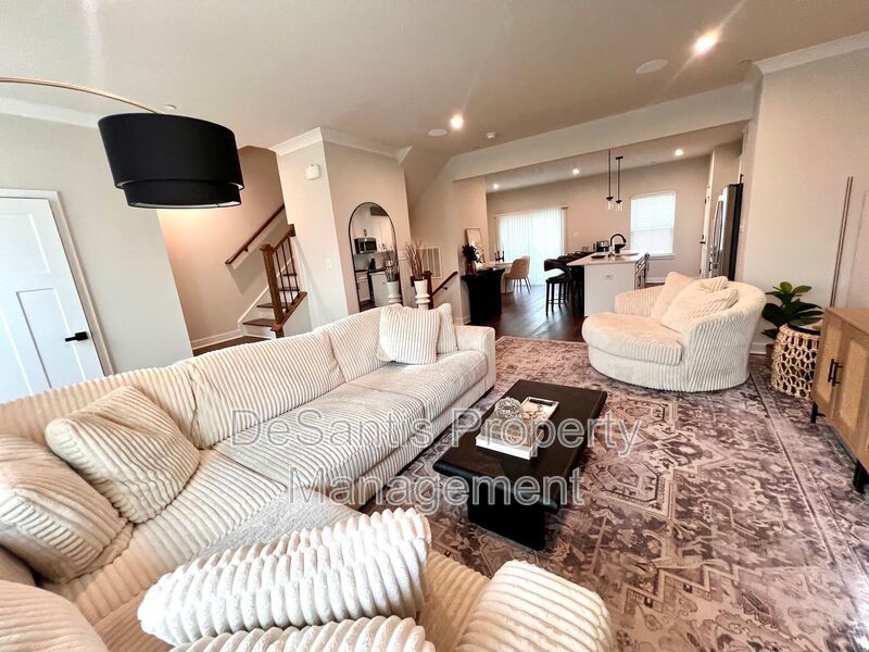 Canonsburg - 3 Bedroom 2.5 Bathroom Townhome For Rent property image