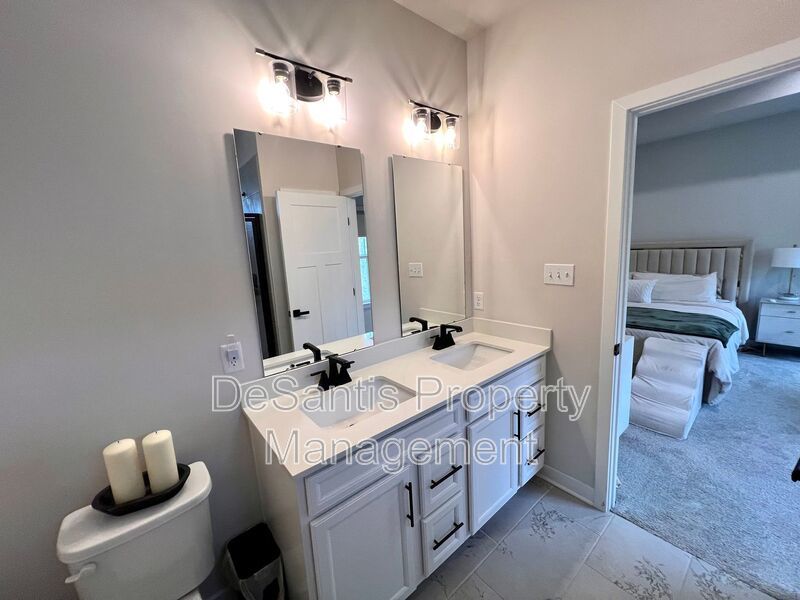 Canonsburg - 3 Bedroom 2.5 Bathroom Townhome For Rent property image