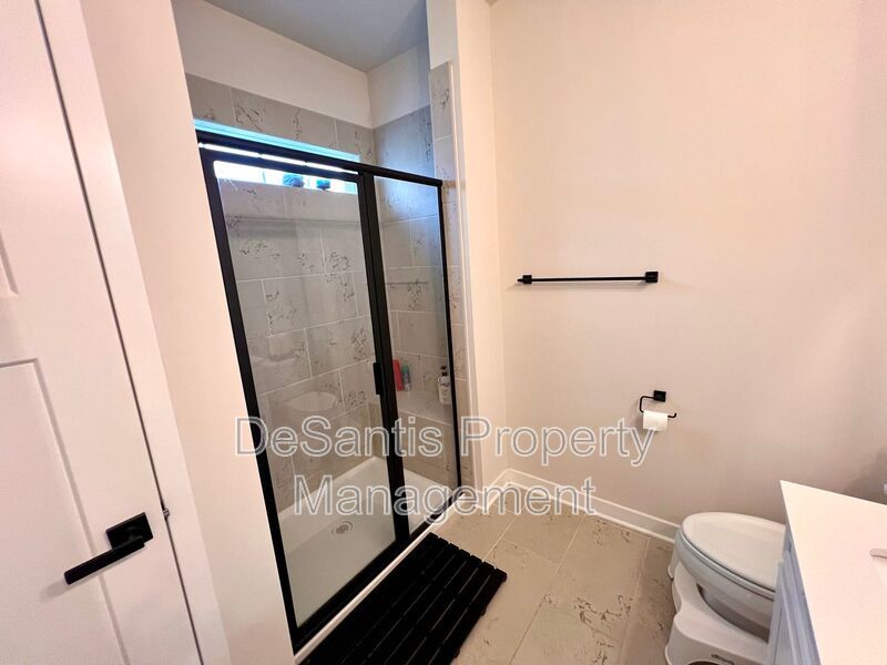 Canonsburg - 3 Bedroom 2.5 Bathroom Townhome For Rent property image