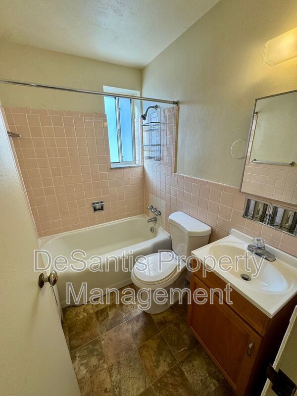 Westview - 1 Bedroom 1 Bathroom property image