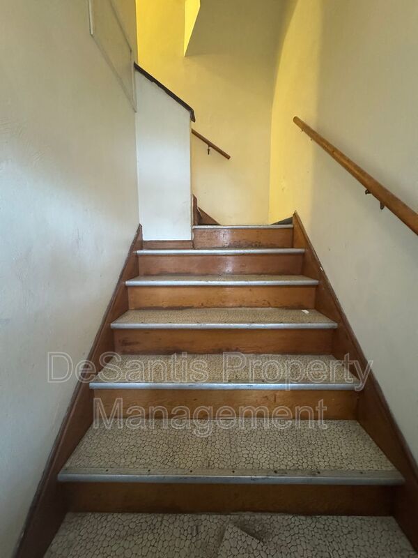 1 Bed 1 Bath- Cheswick PA property image