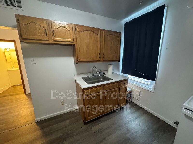 1 Bed 1 Bath- Cheswick PA property image