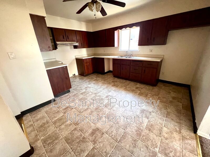 Recently Renovated - 3 bedroom 2 bathroom - Monessen property image