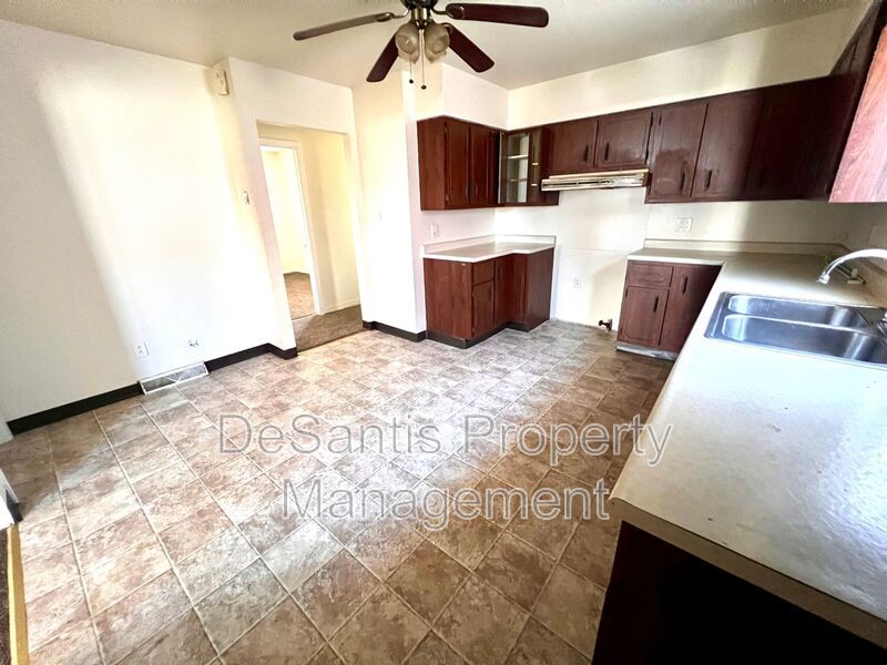Recently Renovated - 3 bedroom 2 bathroom - Monessen property image