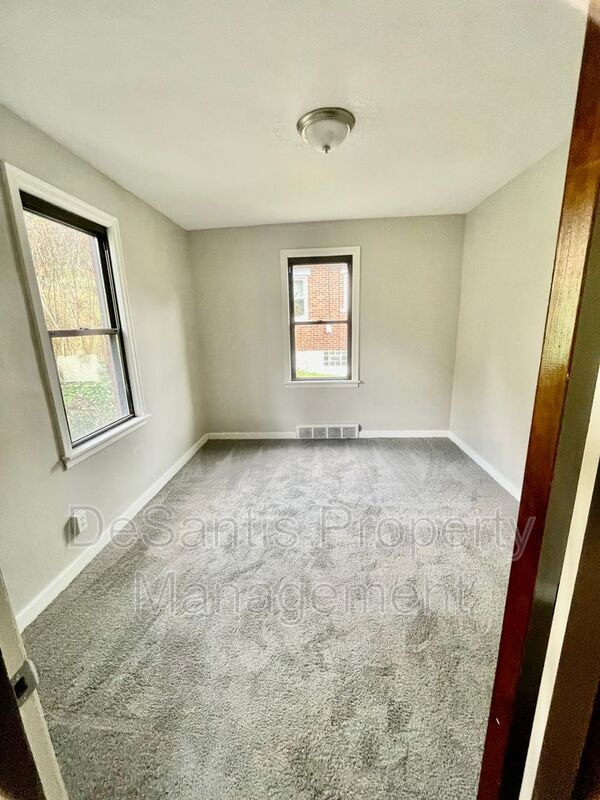 3 Bed-1 Bath Turtle Creek PA property image