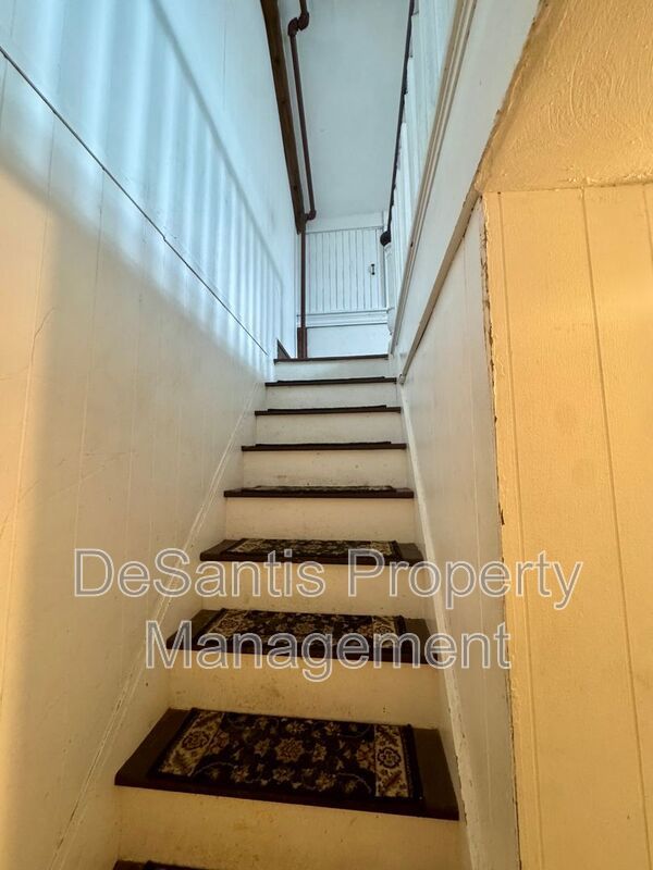 Cozy 1 Bedroom 1 Bathroom in property image