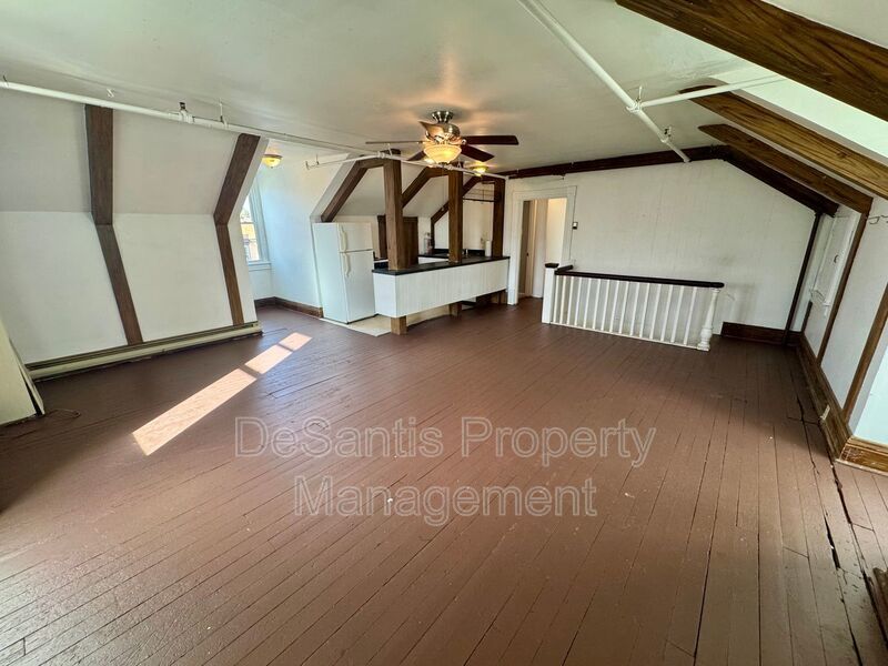 Cozy 1 Bedroom 1 Bathroom in property image