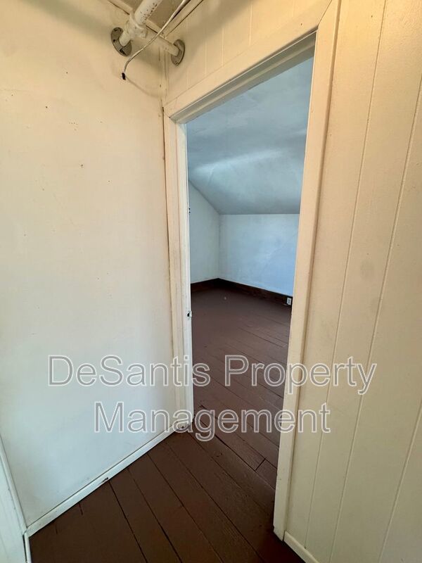 Cozy 1 Bedroom 1 Bathroom in property image