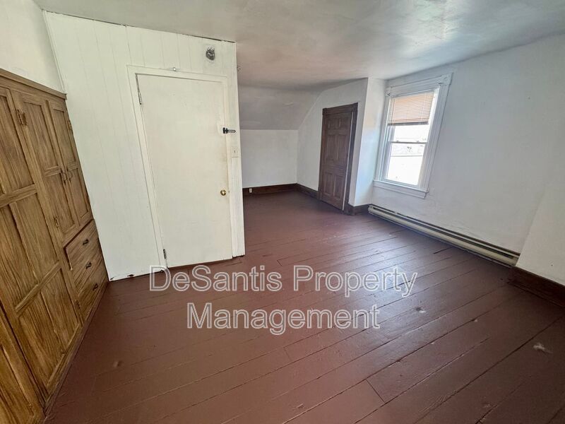 Cozy 1 Bedroom 1 Bathroom in property image