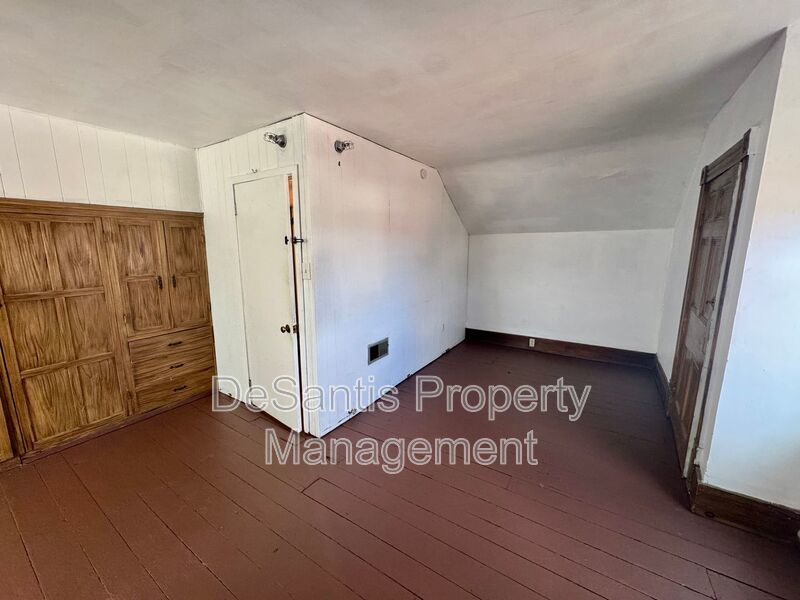 Cozy 1 Bedroom 1 Bathroom in property image