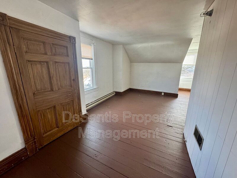 Cozy 1 Bedroom 1 Bathroom in property image