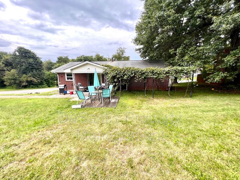 Hopewell Township - 3 Bedroom 1 Bath Home property image