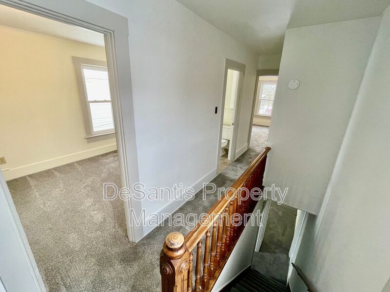2 Bed 1 Bath- New Castle PA property image