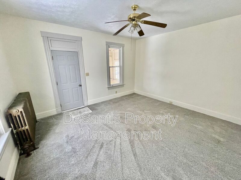 2 Bed 1 Bath- New Castle PA property image