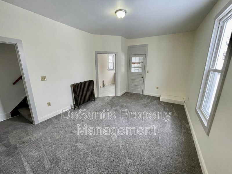 2 Bed 1 Bath- New Castle PA property image