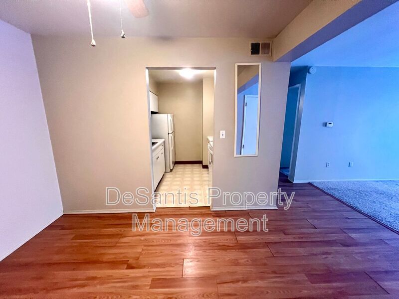 Twin Oaks - 1 Bed 1 Bath - Cozy Apartment property image