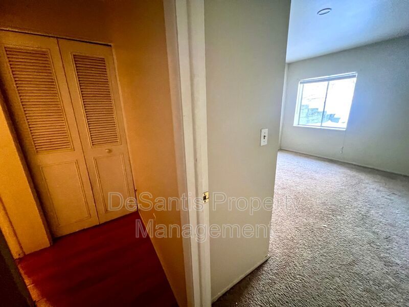 Twin Oaks - 1 Bed 1 Bath - Cozy Apartment property image