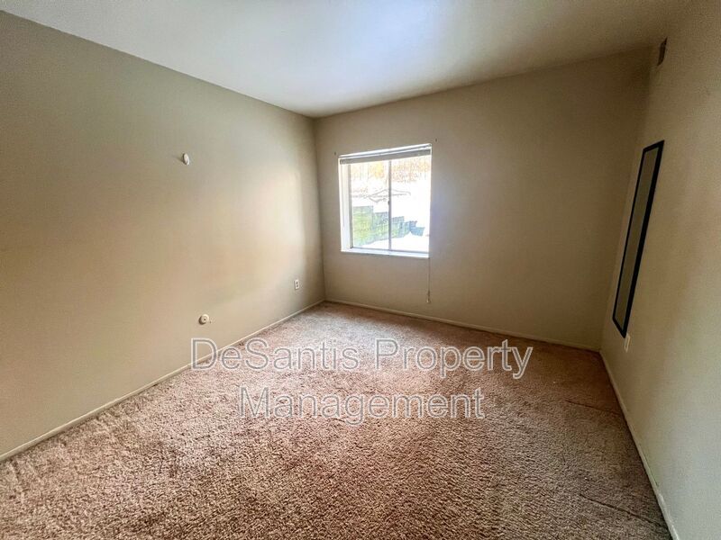 Twin Oaks - 1 Bed 1 Bath - Cozy Apartment property image
