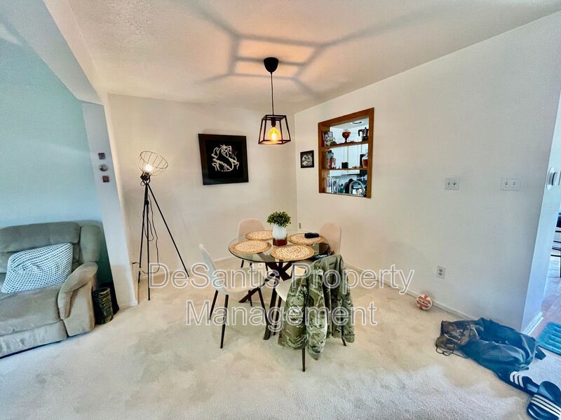 Charming and Spacious 3-Bedroom Home for Rent in Coraopolis property image