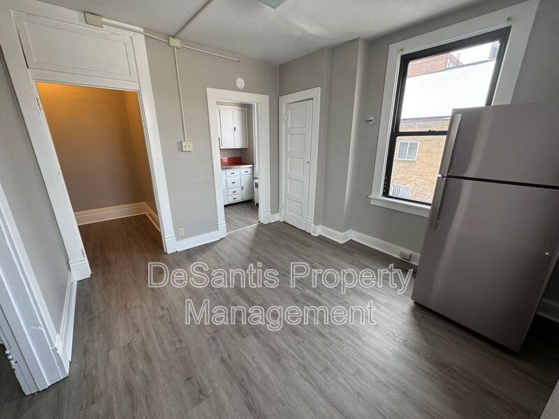 2 Bed 1 Bath- Homestead PA property image