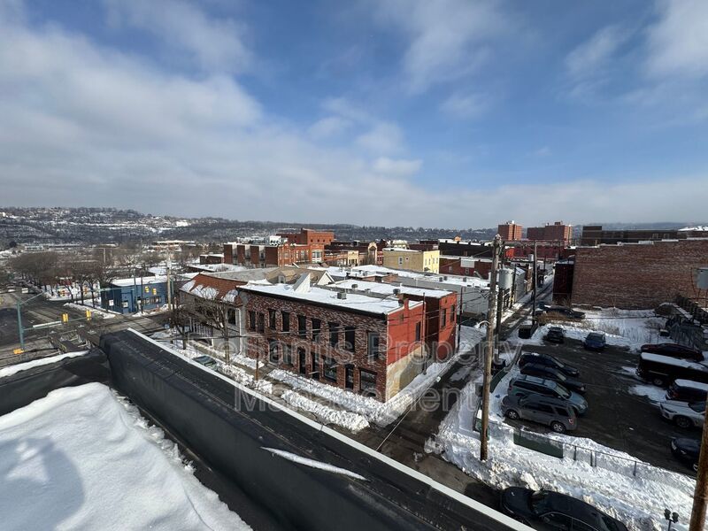 2 Bed 1 Bath- Homestead PA property image