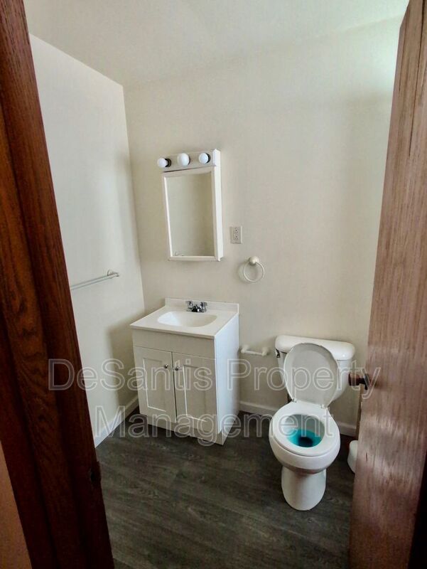 Studio apartment- New Castle PA property image