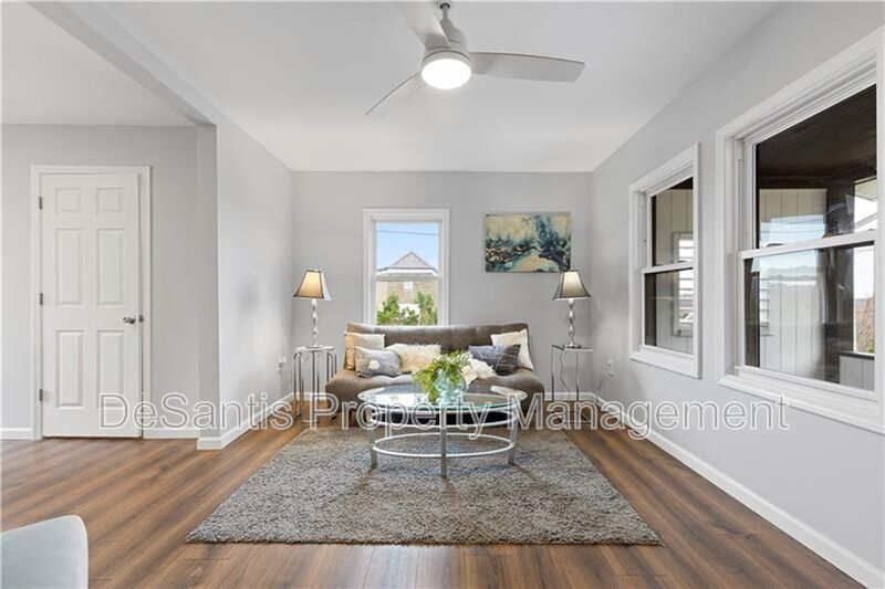 Spacious 4-Bedroom Home with Modern Updates & Private Driveway property image