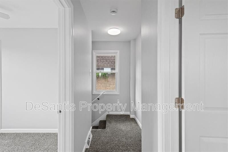 Spacious 4-Bedroom Home with Modern Updates & Private Driveway property image