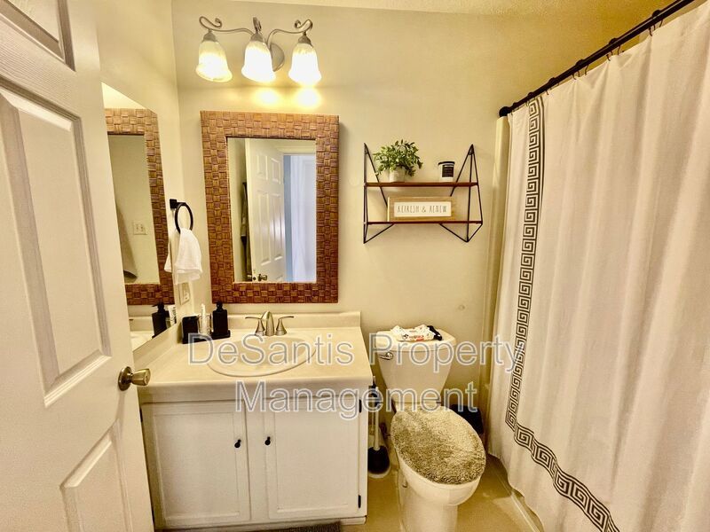 Charming and Spacious 3-Bedroom Home for Rent in Coraopolis property image