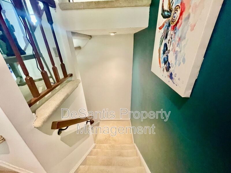 Charming and Spacious 3-Bedroom Home for Rent in Coraopolis property image