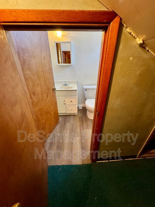 Studio/1 Bedroom 1 Bath- Cheswick PA property image