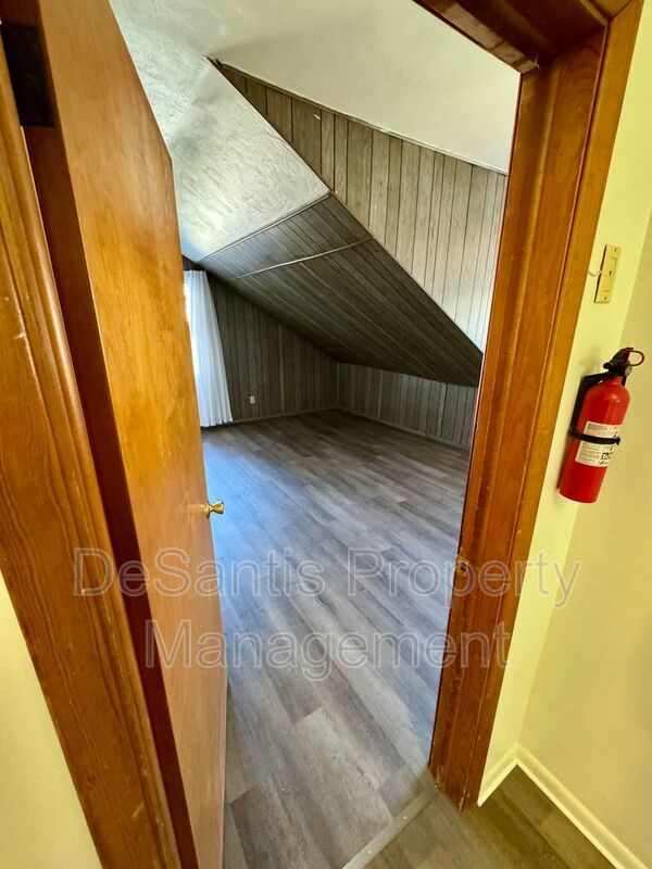 Studio/1 Bedroom 1 Bath- Cheswick PA property image