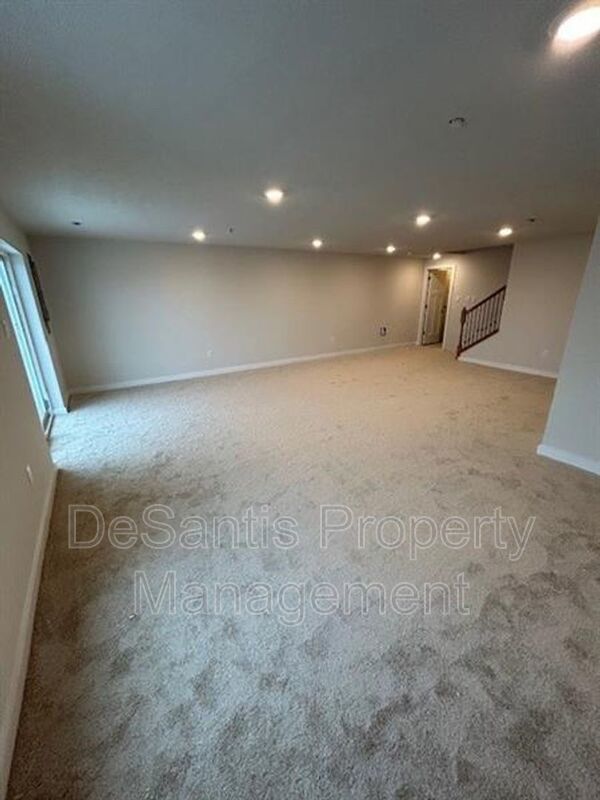 Luxury 4-Bedroom Townhome with Finished Walkout Basement & River Views property image