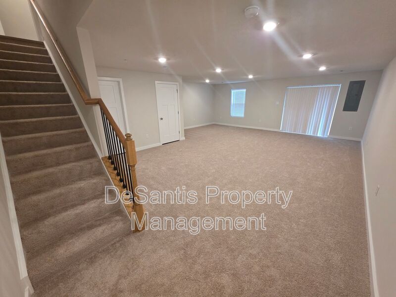 Luxury 4-Bedroom Townhome with Finished Walkout Basement & River Views property image