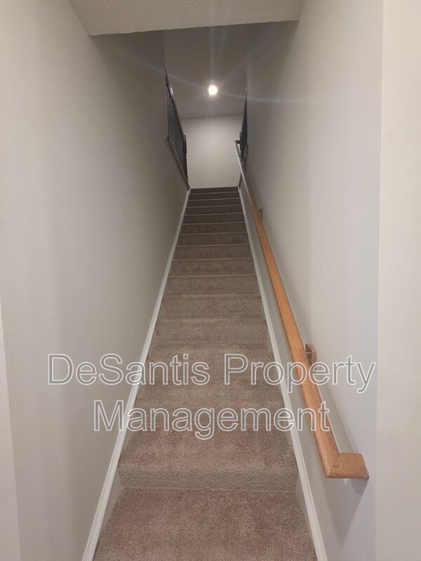 Luxury 4-Bedroom Townhome with Finished Walkout Basement & River Views property image