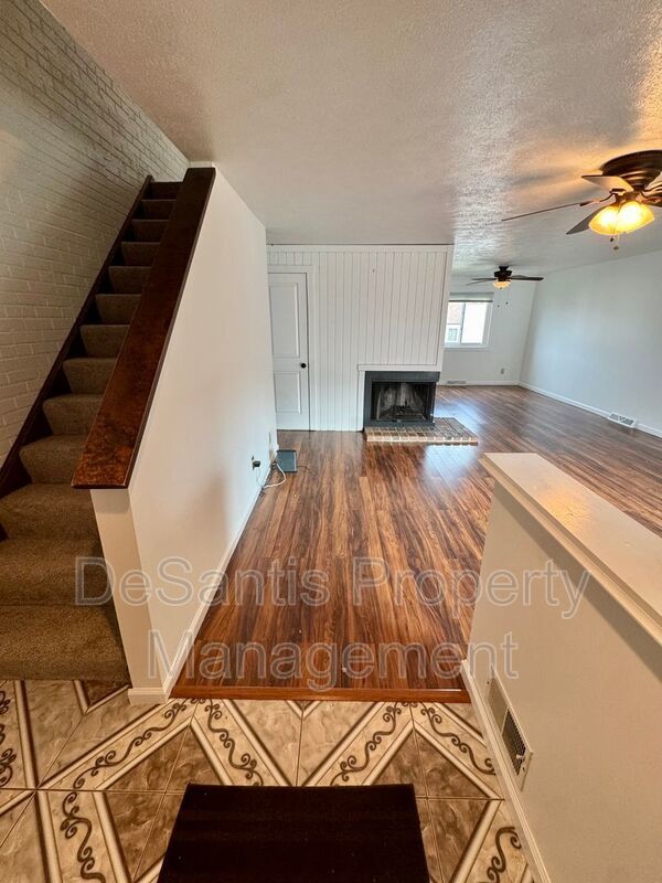 Charming 2 Bed 1.5 Bath in Gibsonia! property image