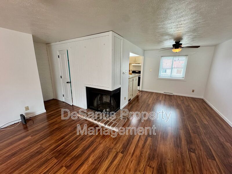 Charming 2 Bed 1.5 Bath in Gibsonia! property image