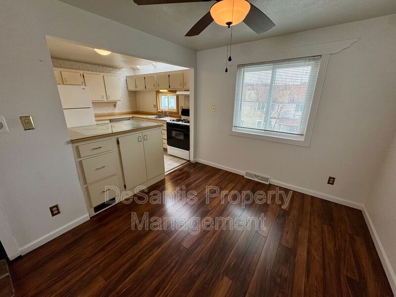 Charming 2 Bed 1.5 Bath in Gibsonia! property image